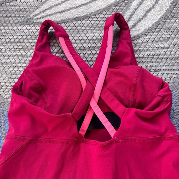 Lululemon Women’s Stash N Run Tank Ruby Red‎ / Glossy Size 6 W1BB5S - Picture 6 of 7